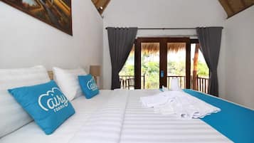 Deluxe Double Room | Hypo-allergenic bedding, desk, laptop workspace, blackout drapes