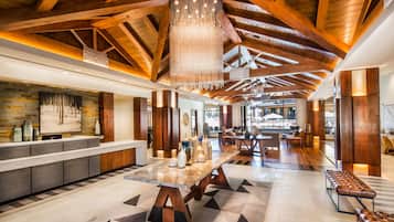 Condo, 2 Bedrooms | Interior