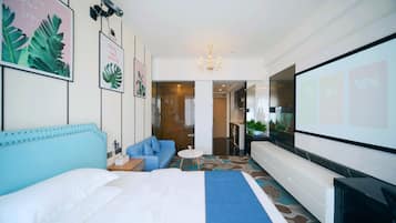 Deluxe Double Room | Premium bedding, down duvets, Select Comfort beds, desk