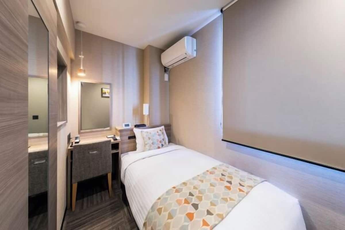 In-room safe, blackout drapes, iron/ironing board, free WiFi