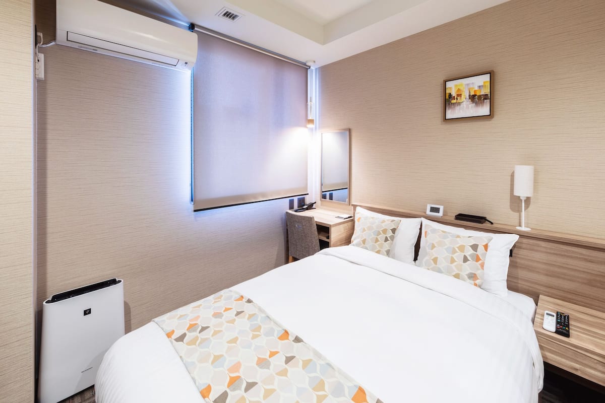 In-room safe, blackout drapes, iron/ironing board, free WiFi