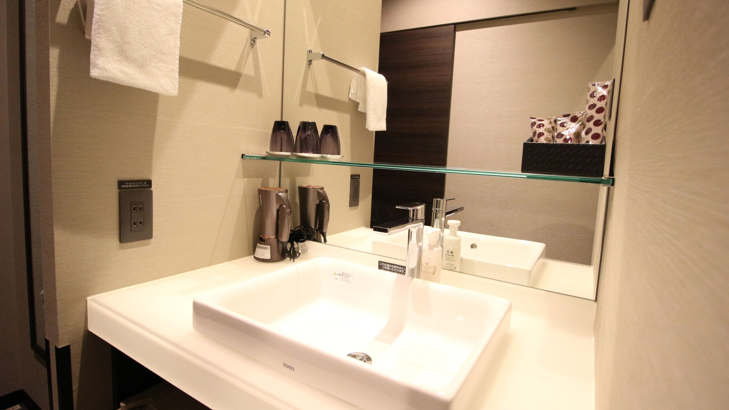 1 bedroom, in-room safe, blackout curtains, iron/ironing board