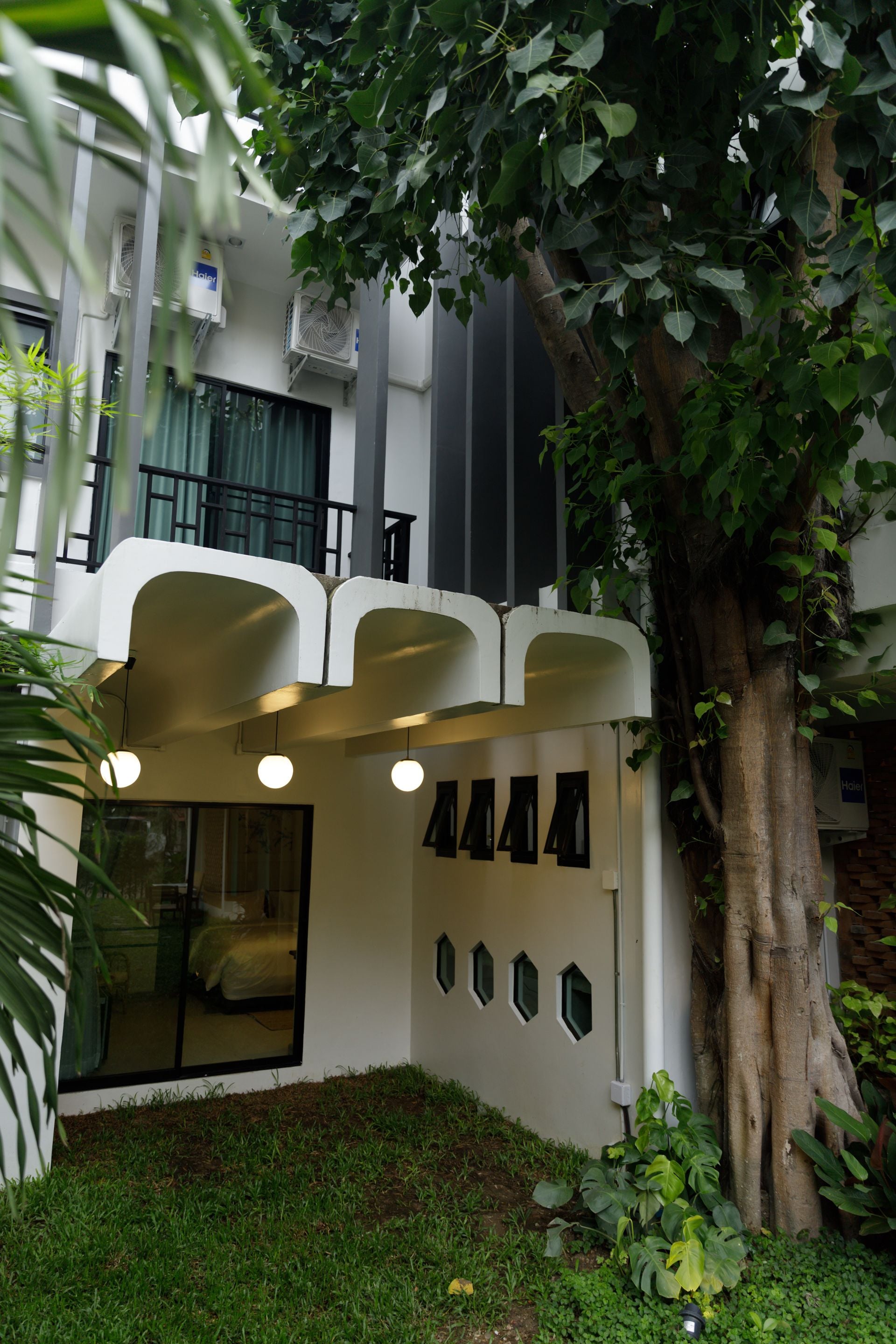 garden access | garden view