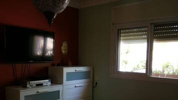 3 kamar tidur dan didekorasi berbeda-beda