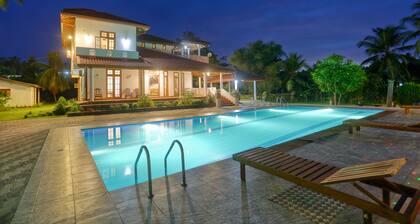 Om Residence