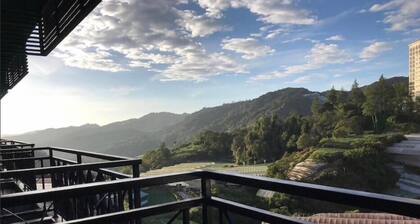 Cameron Nova Highlands Resort
