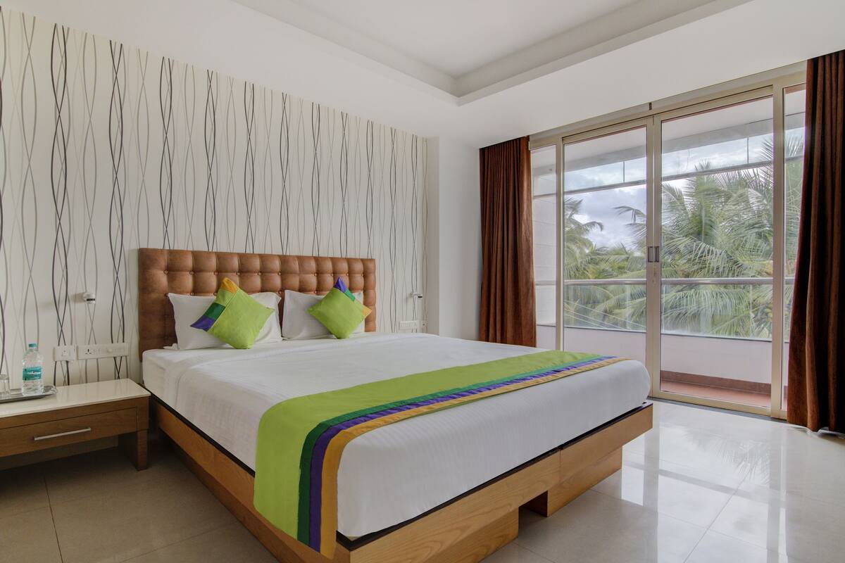 Tabla de planchar con plancha, camas extra, wifi gratis y ropa de cama