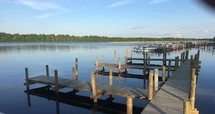 ¡NUEVO LISTADO! Lago de los bosques - escapada de la cabaña del río lluvioso