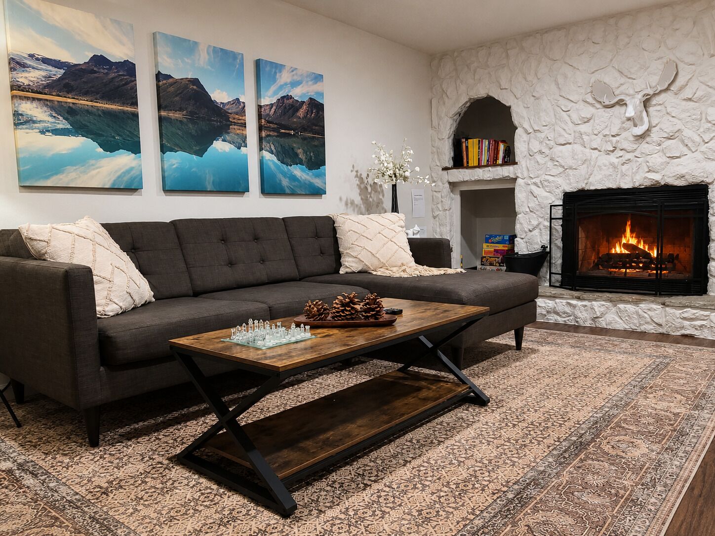 Smart TV, fireplace, Netflix, streaming services