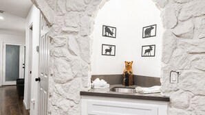 Unclassified image, 3 of 25, button - Bear Retreat - Walk to Snow Summit, Hot Tub, Fireplace (Big Bear Lake)