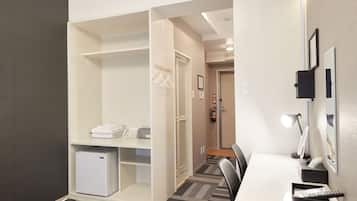 Standard Twin Room | Free WiFi