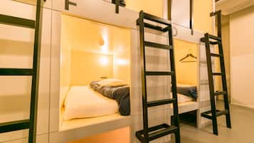 Mixed Dormitory Room | Free WiFi, bed sheets
