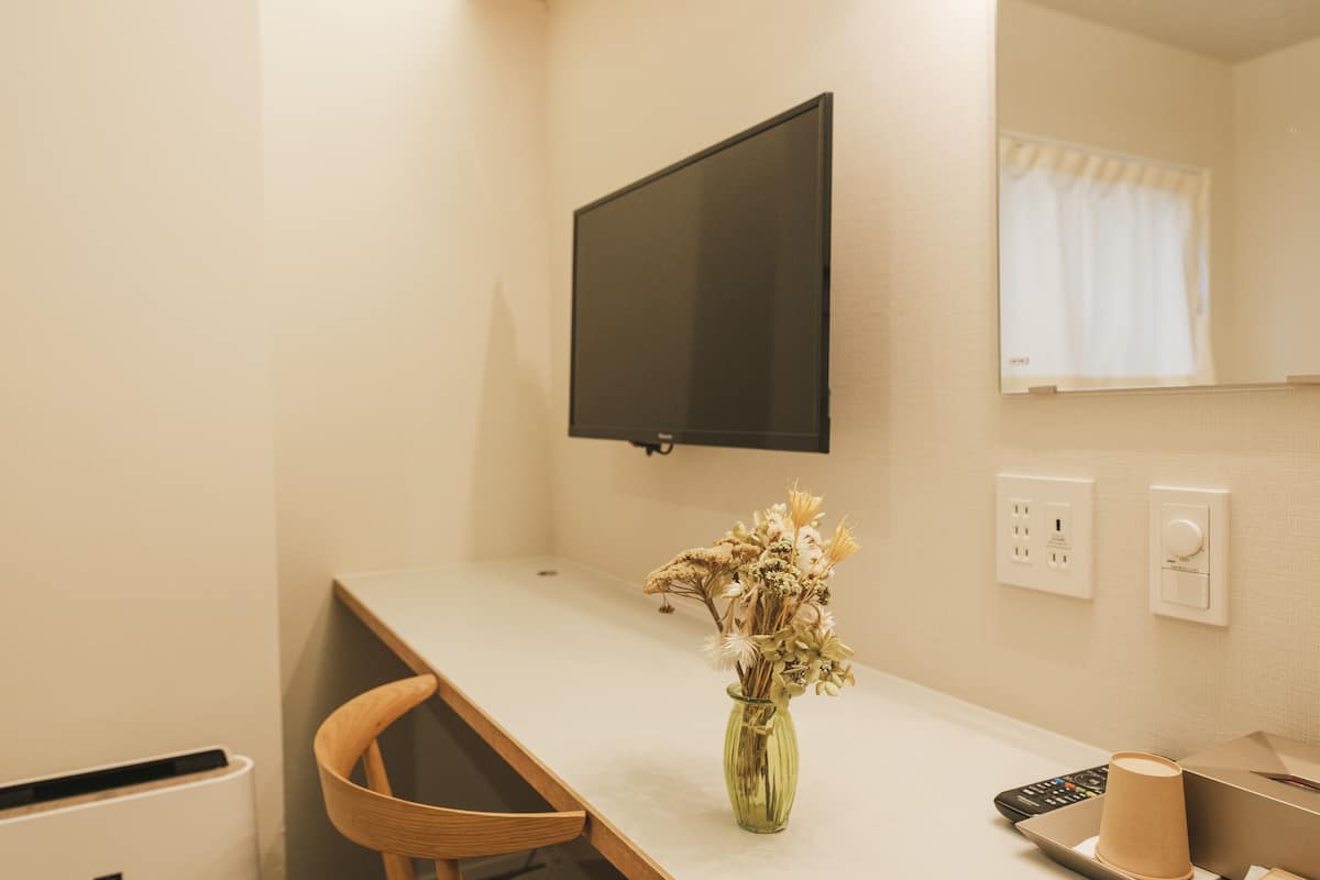 Chambre Double Supérieure, salle de bains commune | Wi-Fi gratuit, draps fournis