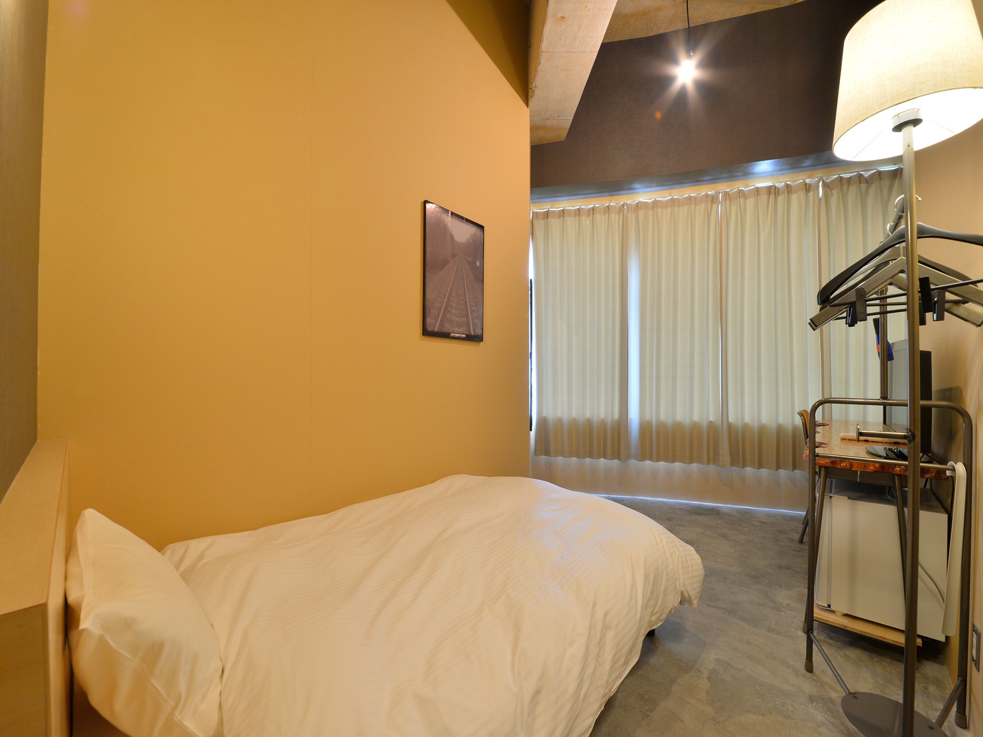 economy double room | free wifi, bed sheets