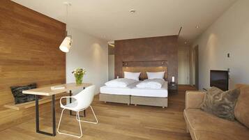 Télévision à écran plat de 100 cm avec chaßnes par cùble, télévision