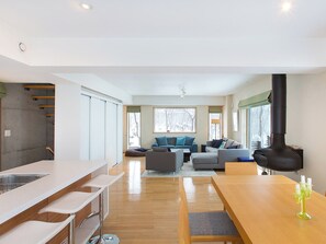 Interior - Kita Kitsune Chalet (Kutchan)