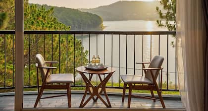 Romeo Juliet Dalat Resort