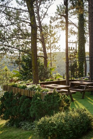 Front of property - Romeo Juliet Dalat Resort (Da Lat)