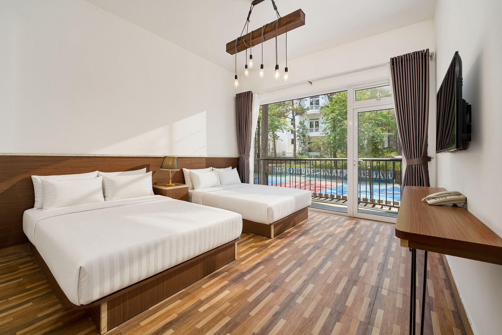 Soundproofing, free WiFi, bed sheets, wheelchair access