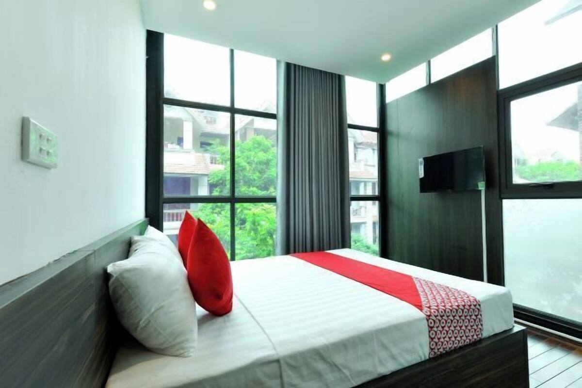 迷你吧、書桌、免費無線上網、床單