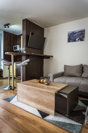 Apartment, 2 Bedrooms (D9) | Living area