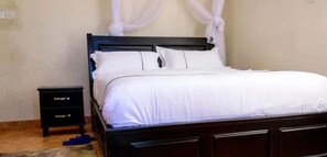 Double Room | Desk, blackout drapes, free WiFi, bed sheets - Fancy Hotel (Kampala)