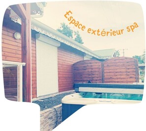 Tina de hidromasaje al aire libre