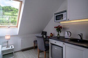 Tetera/pava eléctrica, utensilios de cocina