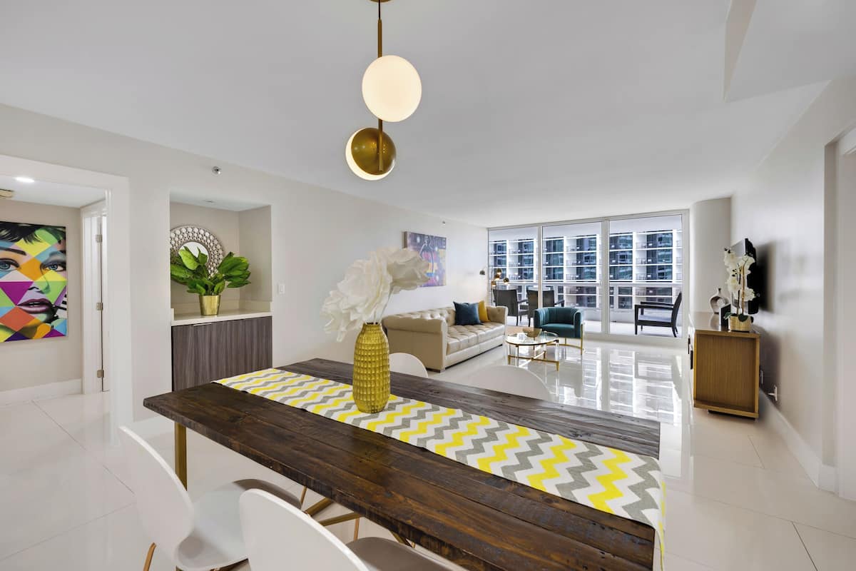 Apartment, 3 Bedrooms | Living area | 55-inch TV with digital channels, Netflix, streaming services