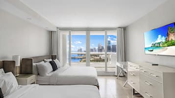 Penthouse, 2 Bedrooms | Individually decorated, individually furnished, desk, iron/ironing board