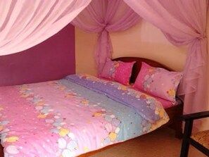 Standard Room | Desk, iron/ironing board, free WiFi, bed sheets - Jambo Village Hotel (Murang'a)