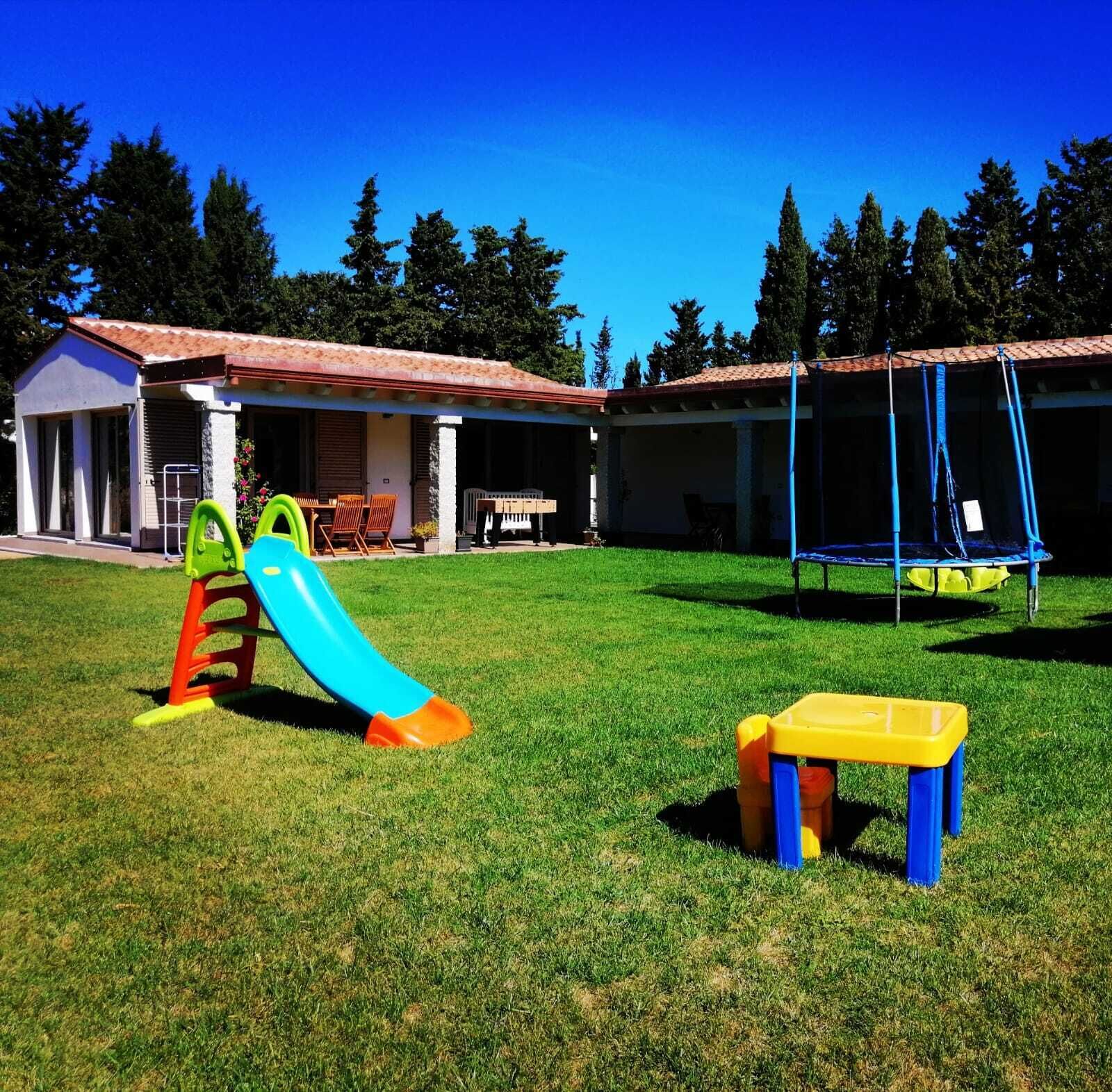 Children's play area - outdoor