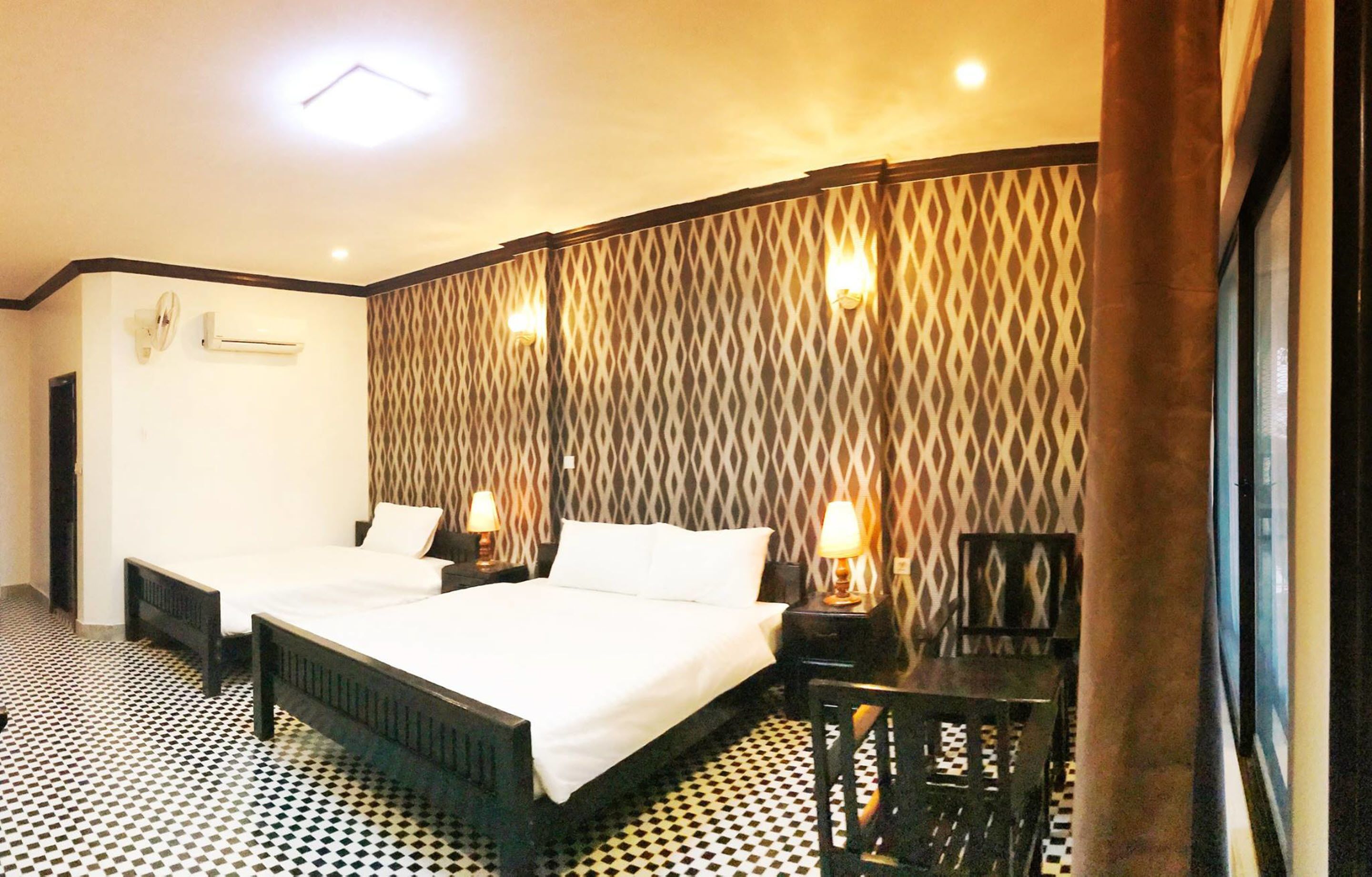 Deluxe Twin - Pool View | Minibar, desk, blackout curtains, rollaway beds
