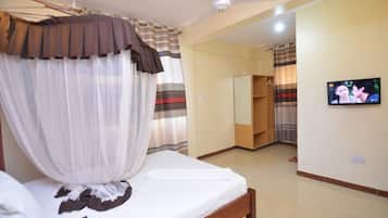 Double Room Single Use | Desk, blackout drapes, free WiFi, bed sheets