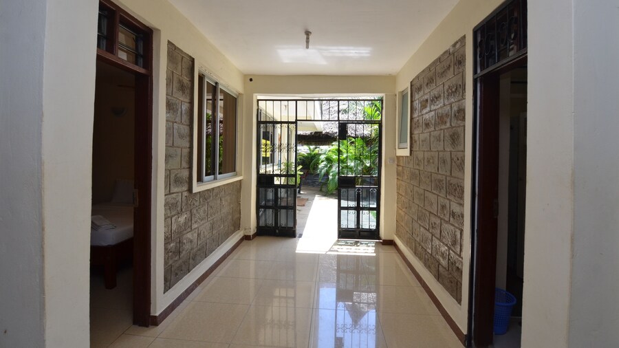 Silent Cruise Resort