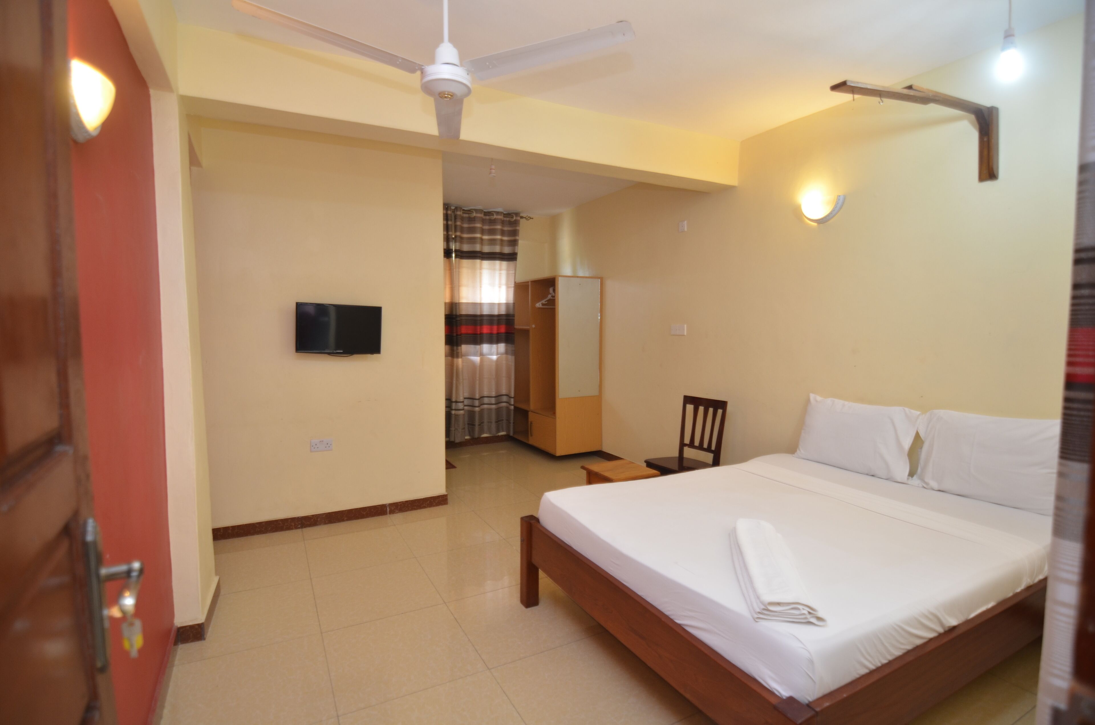 Double Room Single Use | Desk, blackout drapes, WiFi (free), bed sheets