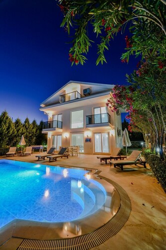 4 bedroom Panorama villas Villa B for rent in Oludeniz ovacık Fethiye