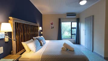 Luxury Rooms (4) | Brankas, Wi-Fi gratis, dan seprai linen