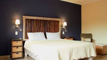 Luxury Rooms (4) | In-room safe, free WiFi, bed sheets