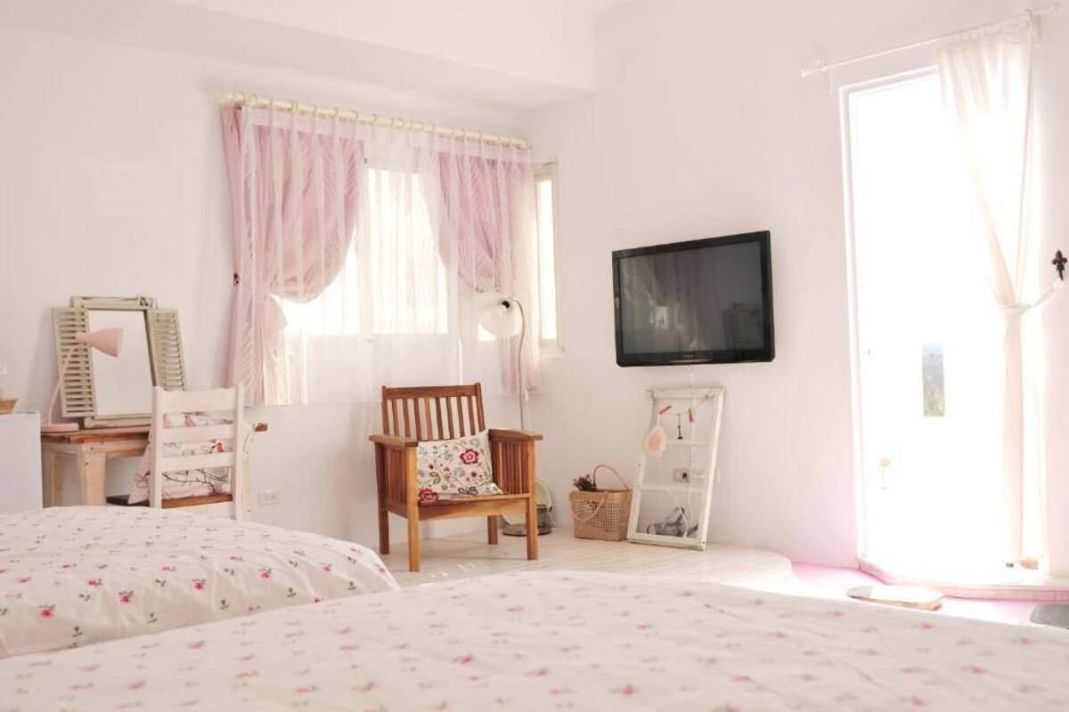 Minibar, desk, blackout drapes, rollaway beds (surcharge)