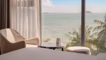 Chambre Double Supérieure, 1 grand lit, vue mer | Vue sur la plage/l’océan