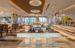 Breakfast buffet - Navada Beach Hotel (Nha Trang)