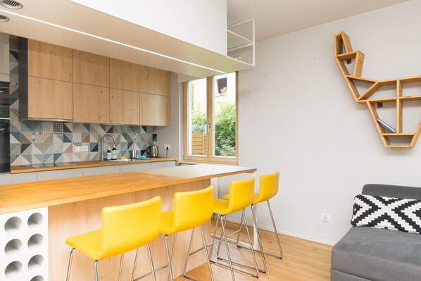 Exclusive-Apartment | Wohnbereich | Flachbildfernseher