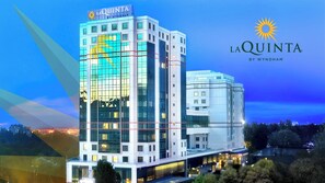 Exterior - La Quinta by Wyndham Istanbul Gunesli (Istanbul)
