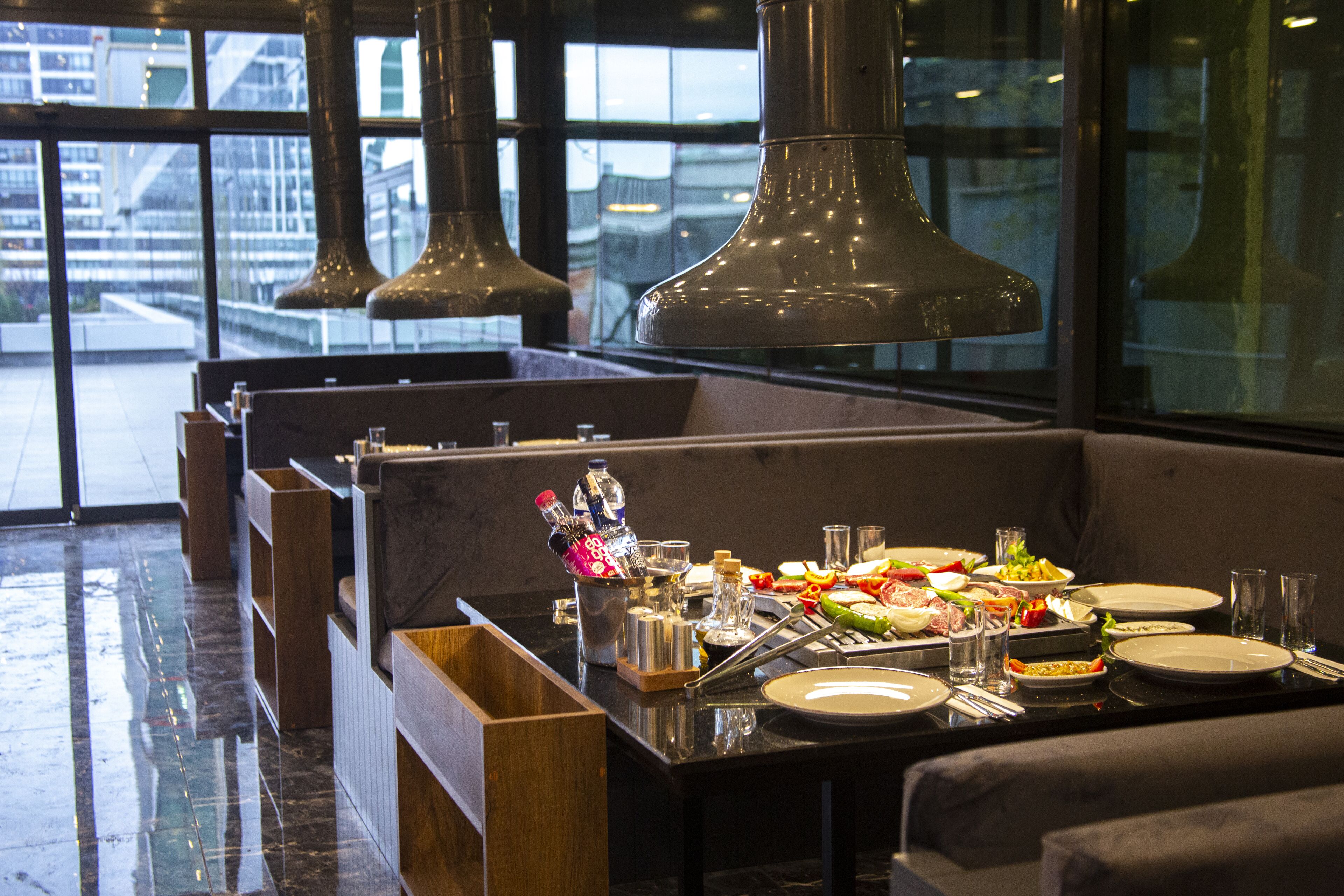 2 restaurants, breakfast, lunch, dinner served; turkish cuisine