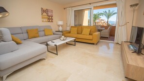 TV - Los Granados de la Duquesa 1711 (Manilva)