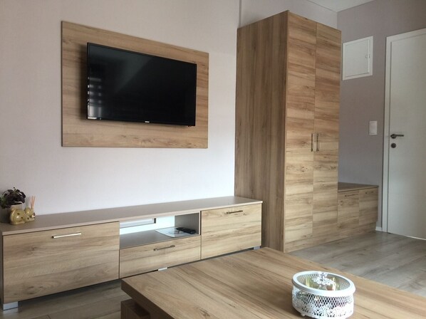 Sydney, Free Parking | Living area