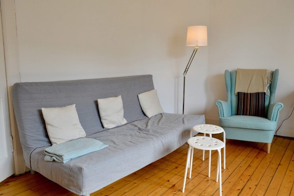 Appartement (2 Bedrooms) | Salle de séjour