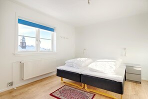 Deluxe Villa, 3 Bedrooms | 3 bedrooms, bed sheets - IceCap Lux (Ilulissat)