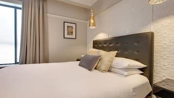 2 Schlafzimmer, Schreibtisch, Bügeleisen/Bügelbrett, WLAN